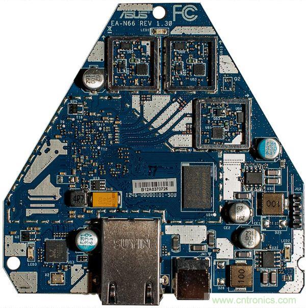 圖2：PCB為藍(lán)色的v1.3版本。